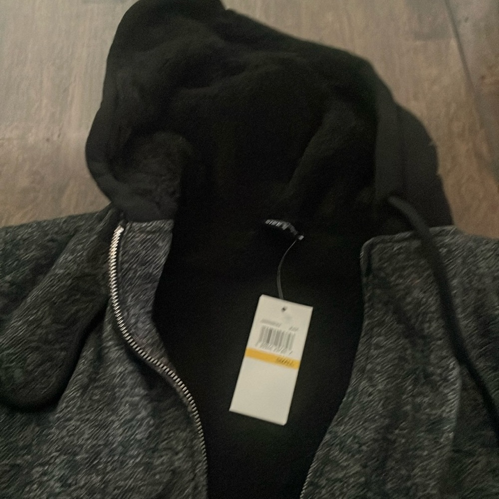 NWT zip hoodie